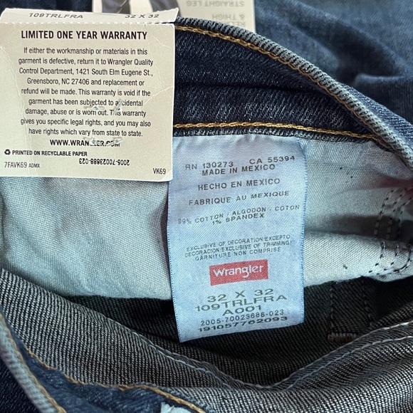 WRANGLER 5-Star Relaxed Fit Jeans. 32” X 32” NWT - Picture 9 of 11